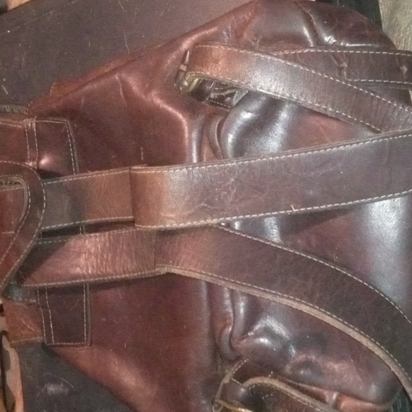 Gorgeous Brown Leather Backpack - Picture 3 of 5